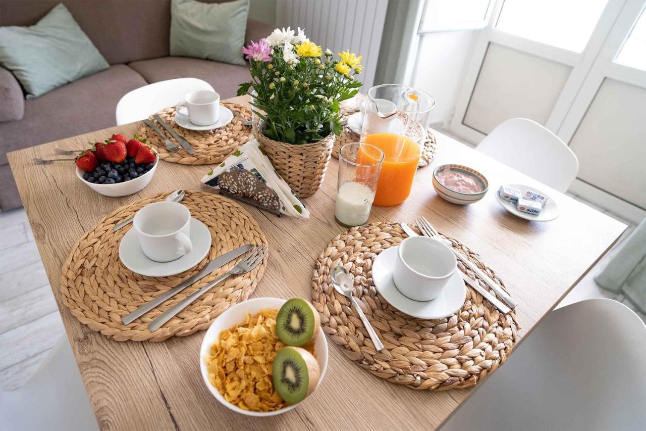 Taty Home Casa Vacanze ซาแลร์โน ภายนอก รูปภาพ
