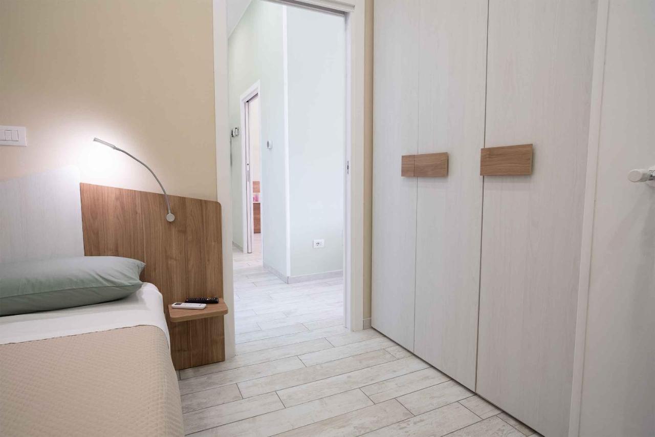 Taty Home Casa Vacanze ซาแลร์โน ภายนอก รูปภาพ